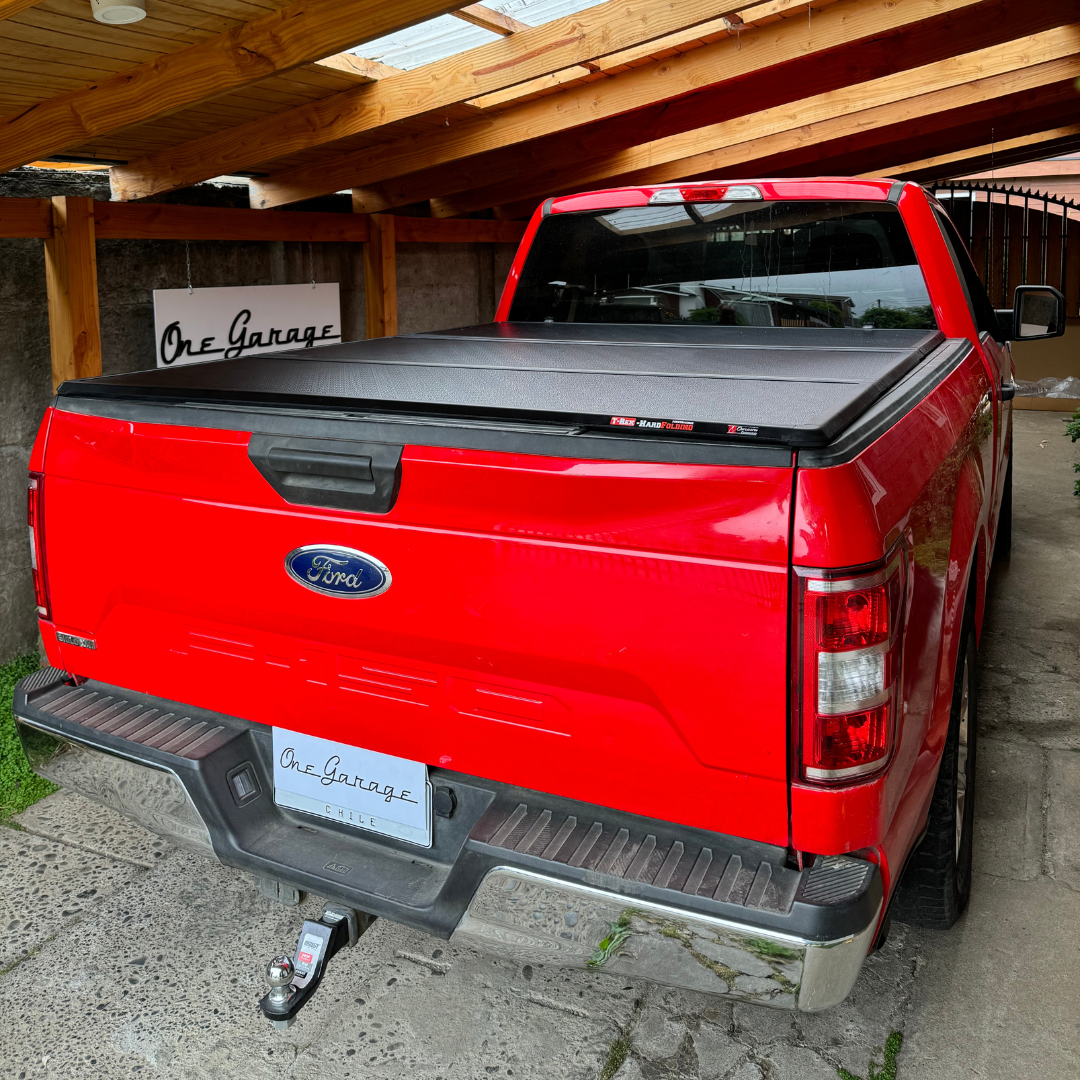 TAPA RÍGIDA PLEGABLE