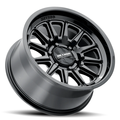 METHOD 323 GLOSS BLACK 5X127 R17
