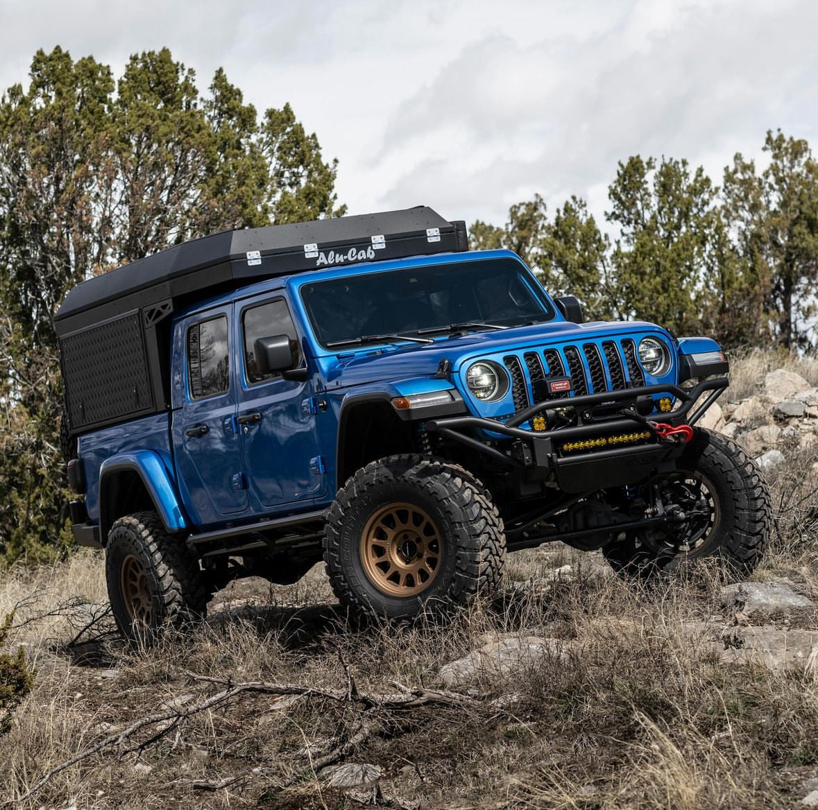 METHOD 703 BRONZE 5X127 R17
