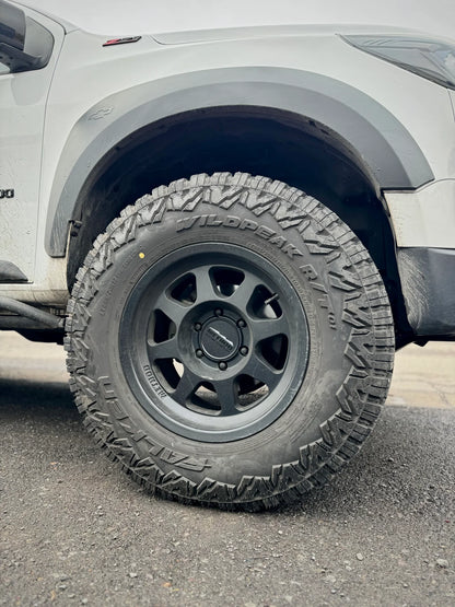 METHOD 701 MATTE BLACK 6X139.7 R17